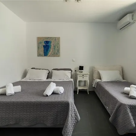Blue Heart Mykonos Up To 10 People Best Location Mykonos Town