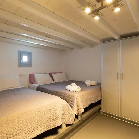 Blue Heart Mykonos Up To 10 People Best Location Mykonos Town